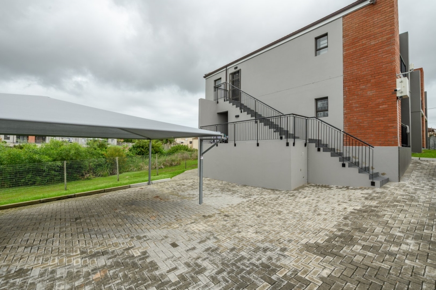 2 Bedroom Property for Sale in Kabega Park Eastern Cape